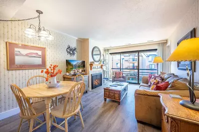 New Claim | Prospector Square