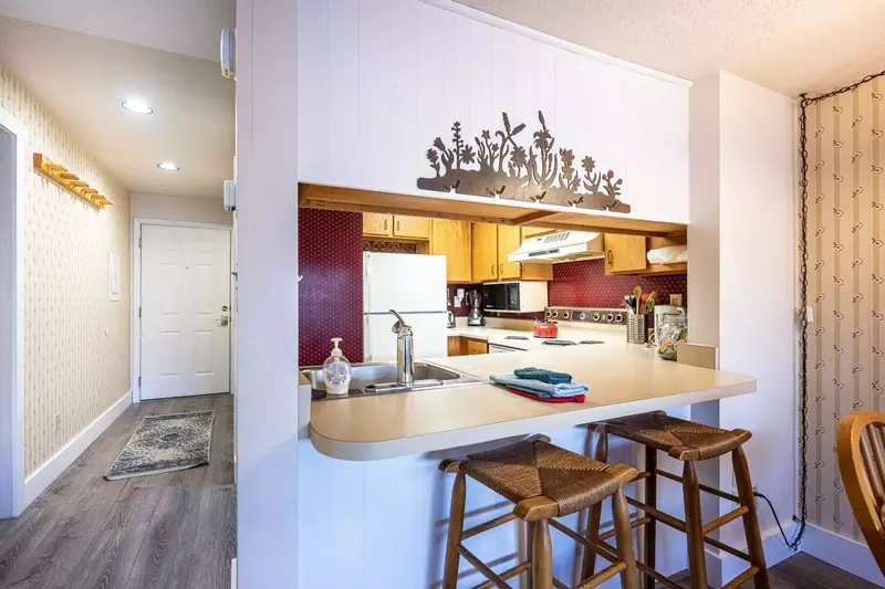 New Claim | Prospector Square