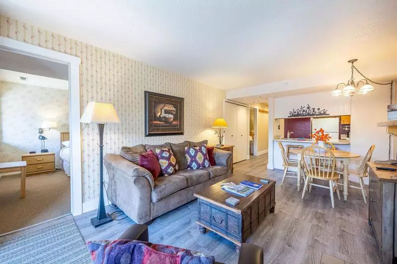 New Claim | Prospector Square