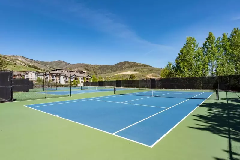 Red Pine Clubhouse Offers Washer and Dryer, Heated Outdoor Pools, Hot Tub, Sauna, Tennis Courts, Volleyball Courts