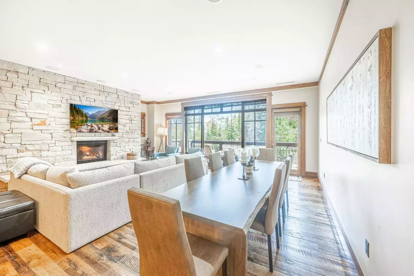 Deer Valley Arrowleaf 216