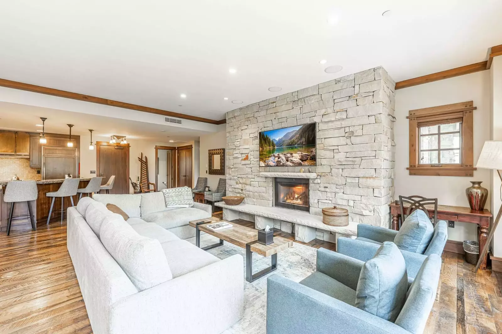 Deer Valely Ski in Ski Out | Luxury Park City Vacation Rental | On Silver Strike Run