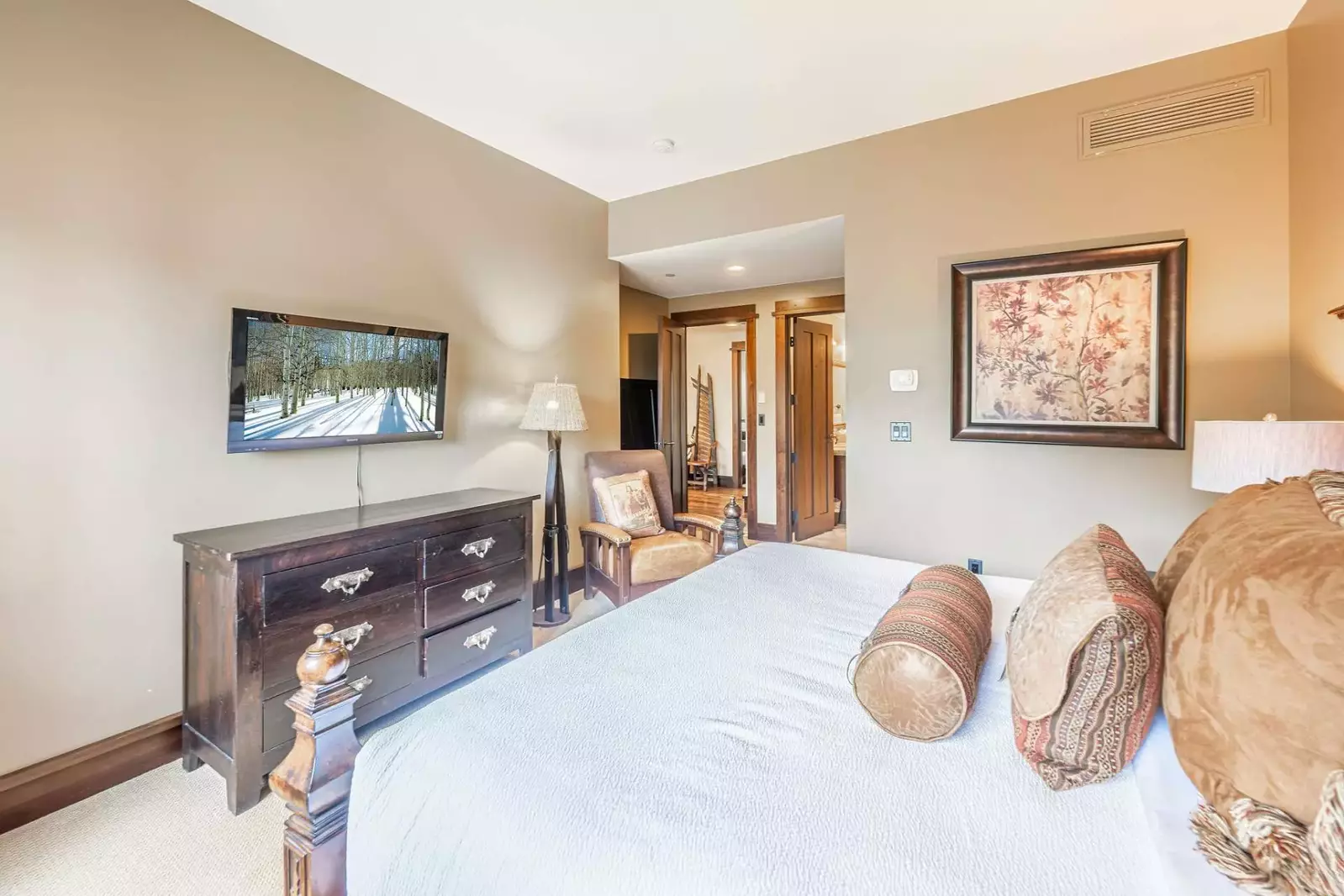 Deer Valley Arrowleaf 216