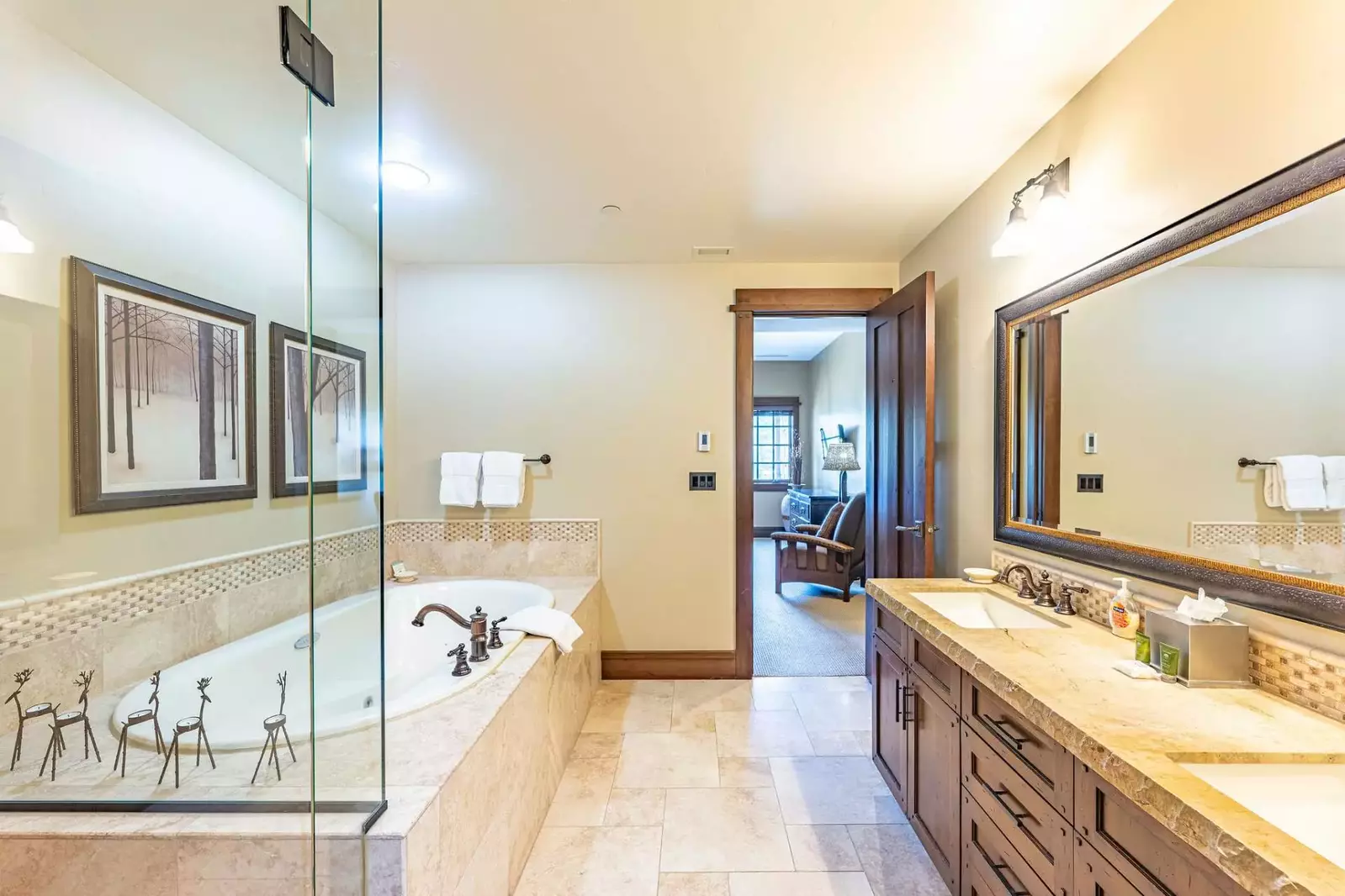 Deer Valley Arrowleaf 216