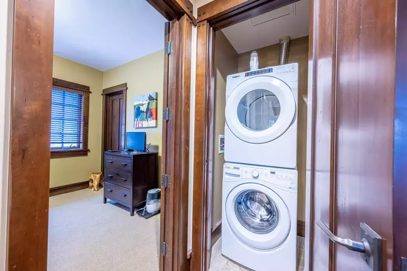 Full Size HE Whirlpool Washer & Dryer in The Private laundry