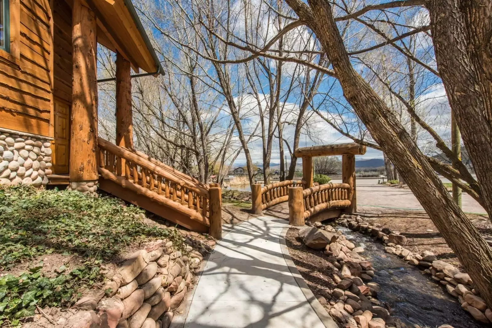 As a guest at Timber Wolf, other amenities include communal hot tubs, endless outdoor space, access to hiking trails and mountain views.