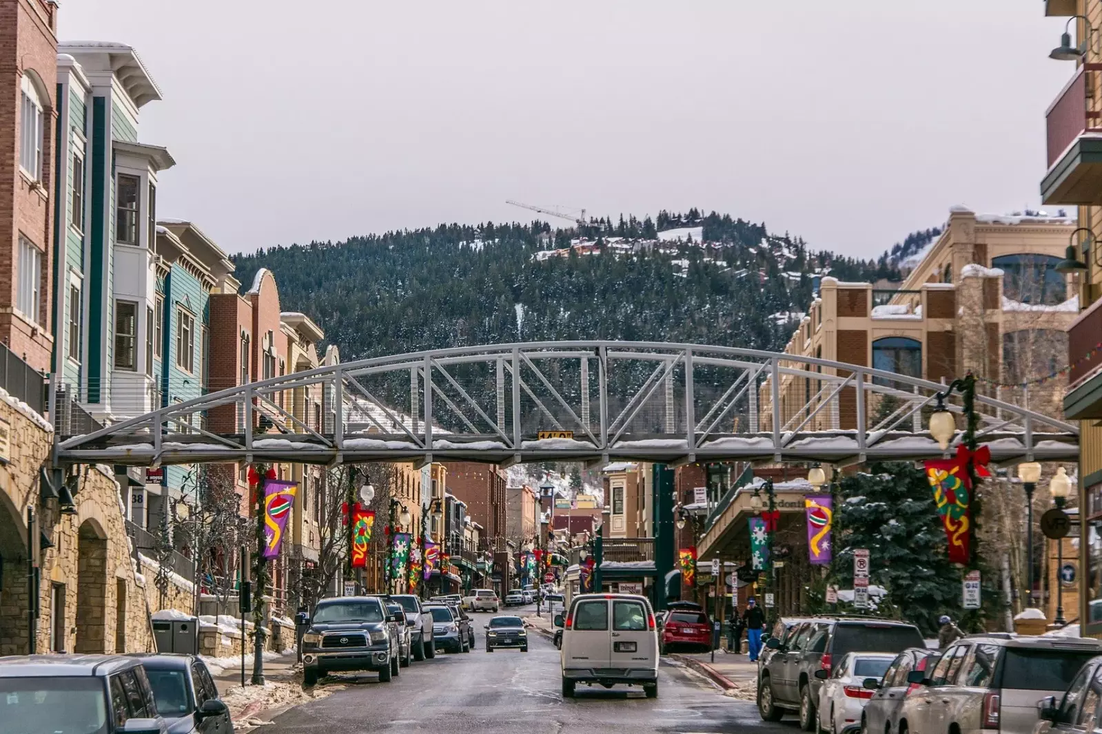 Historic downtown Main Street just minutes from the home, relax in the many restaurants and shops.