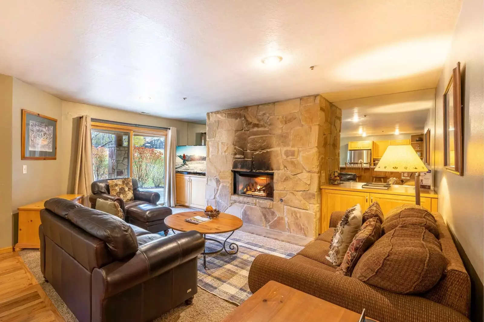 The first floor location of our All Seasons home makes getting around much easier – the pool is steps away and there are no stairs