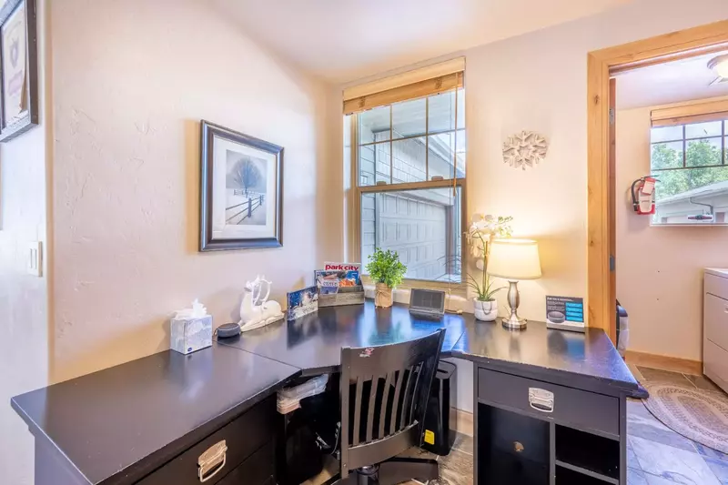 The corner desk is a perfect spot for our guests who like to work and play while they're in Park City!