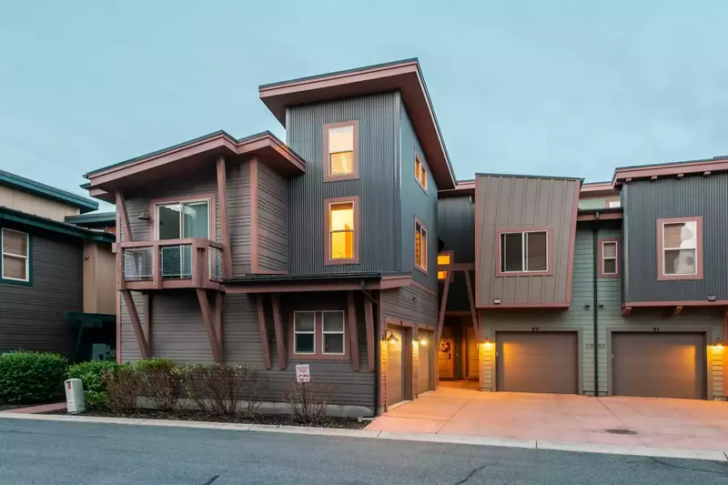 Private 1 Car Garage