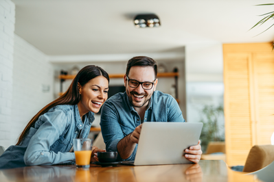 couple on computer