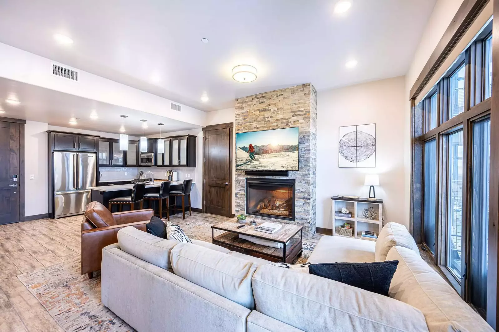 Blackstone Flats 212