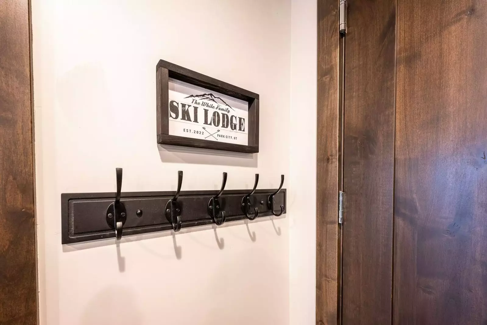 Blackstone Flats 212