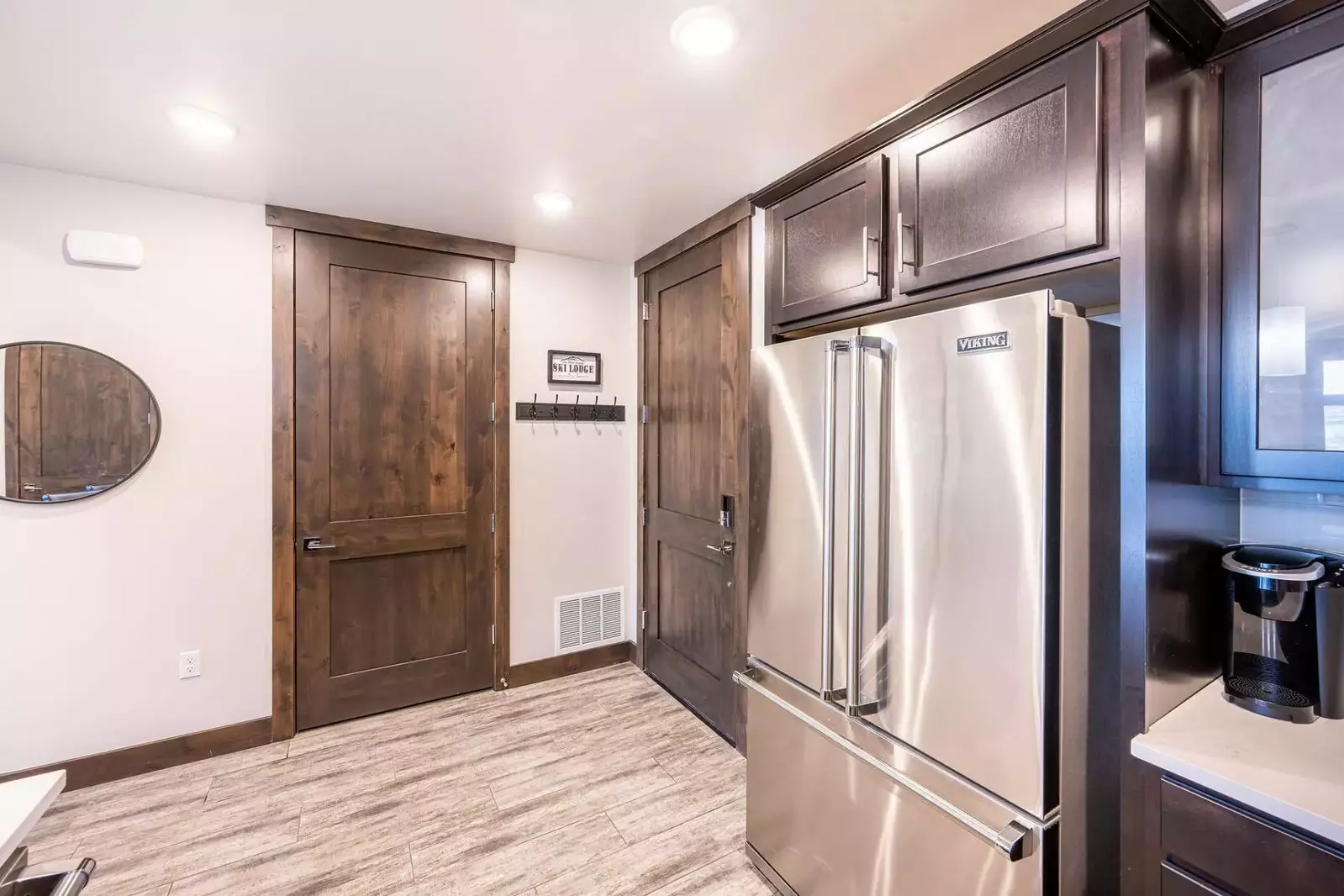 Blackstone Flats 212