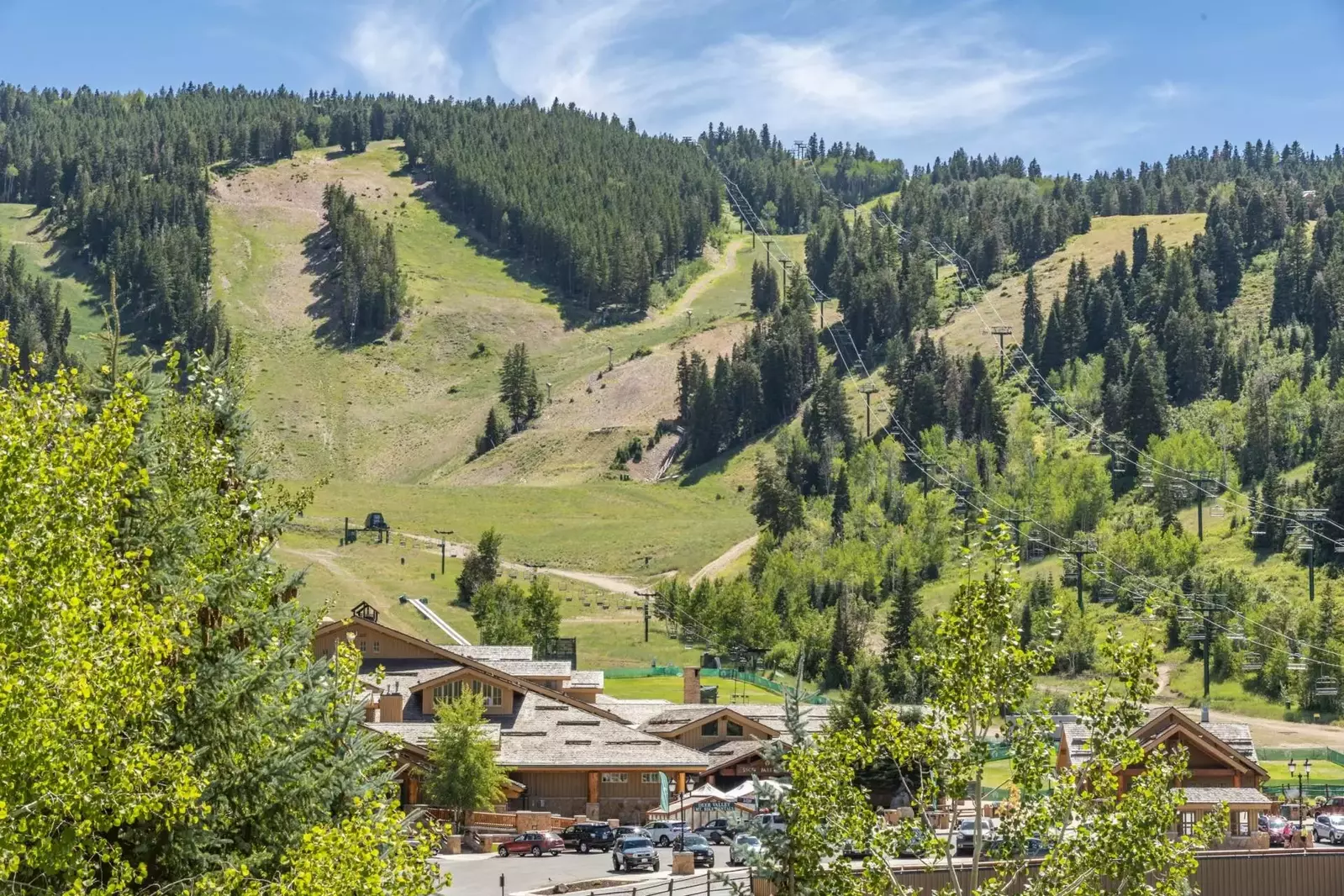 Blackstone Flats 212