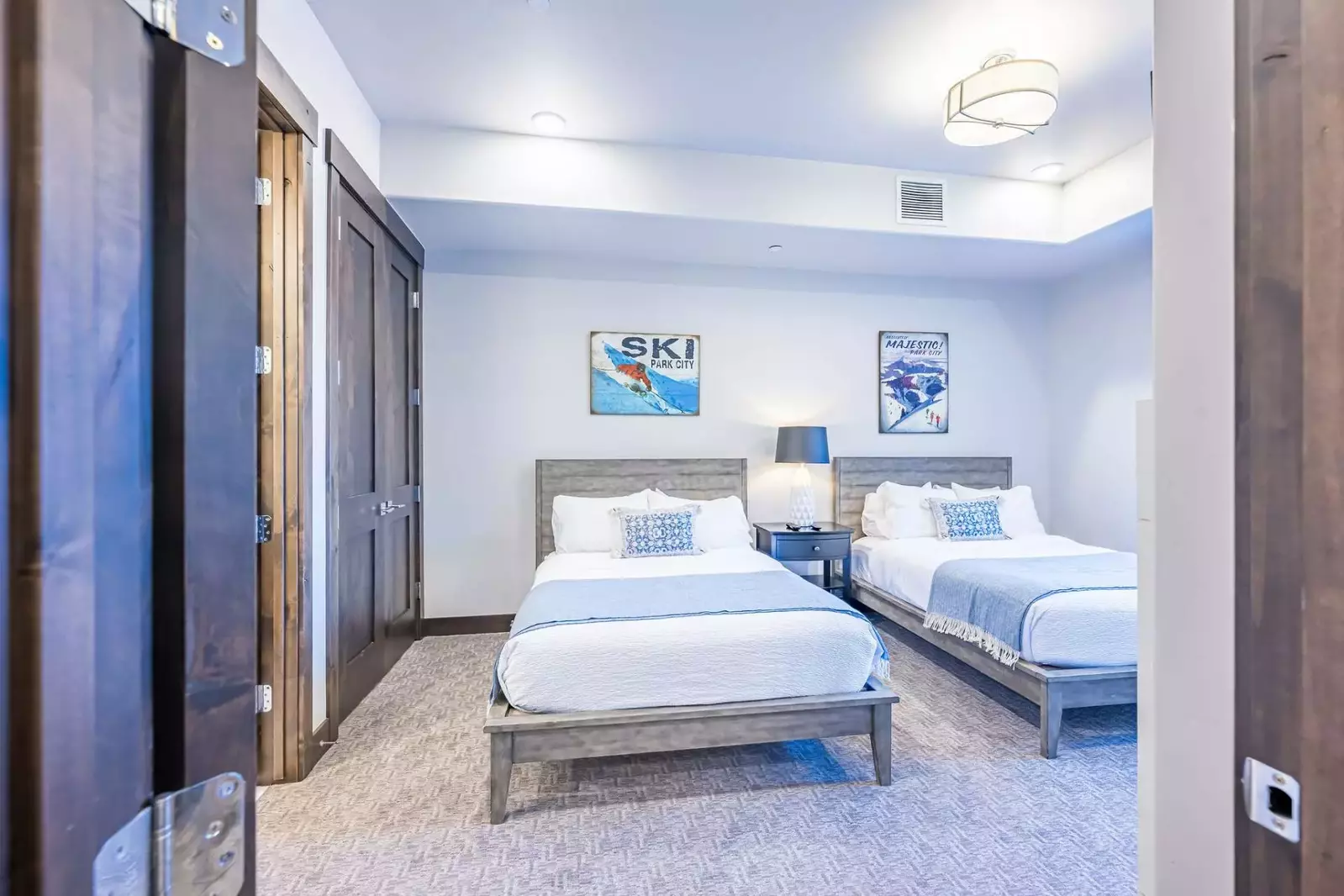 Blackstone Flats 201