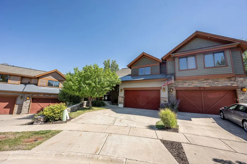 Park City Grand Reunion Retreat – Deer Valley East Village