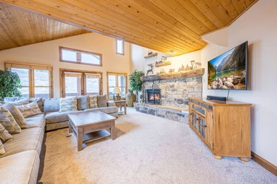 Park City Group Lodging | Lowell Collection
