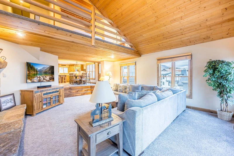 Park City Group Lodging | Lowell Collection