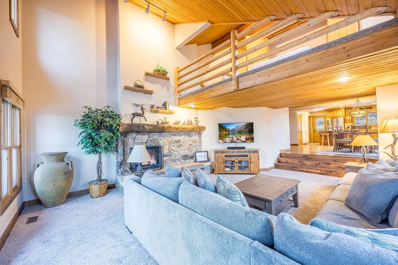 Park City Group Lodging | Lowell Collection