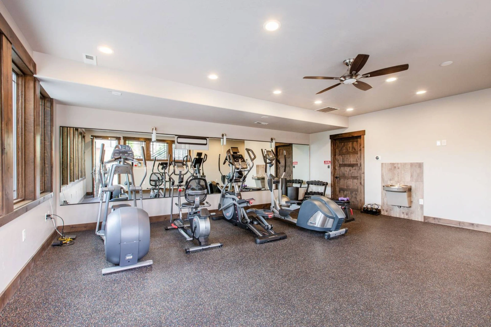 Canyons Resort Ski Condo - Blackstone Residences