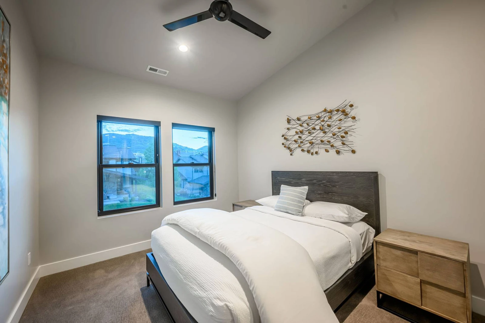 Guest Suite with Queen Bed, Views and Jack n' Jill Bathroom (shared tub/shower with twin suite)