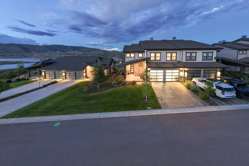 Deer Valley East | The Overlook at Mayflower