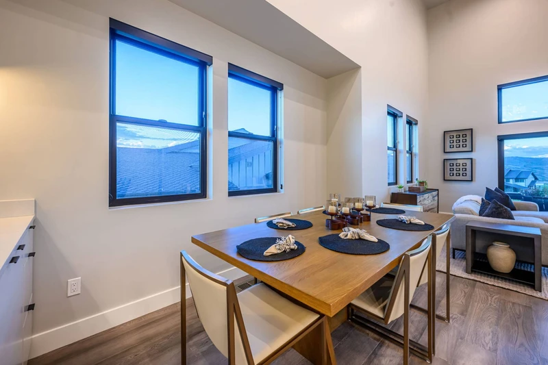 Deer Valley East | The Overlook at Mayflower