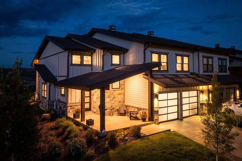 Deer Valley East | The Overlook at Mayflower