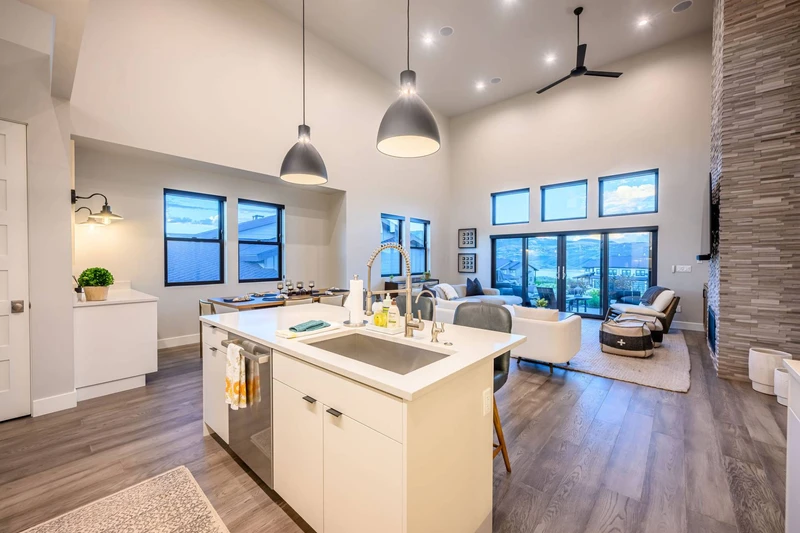 Deer Valley East | The Overlook at Mayflower