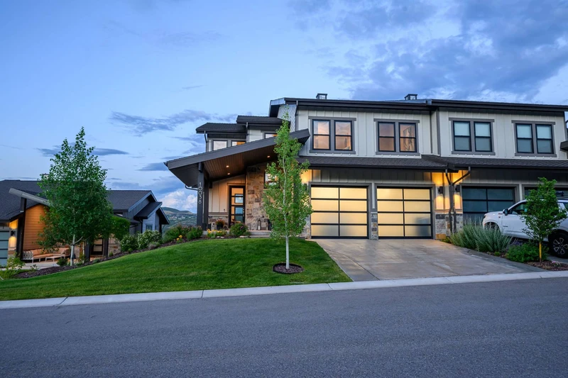 Deer Valley East | The Overlook at Mayflower