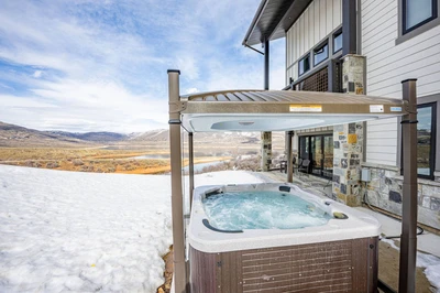Deer Valley East Village Mayflower Vacation Home with Private hot tub