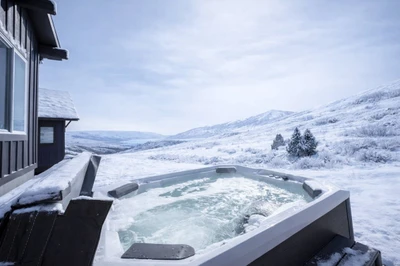 Park City Vacation Rental with Private Hot Tub