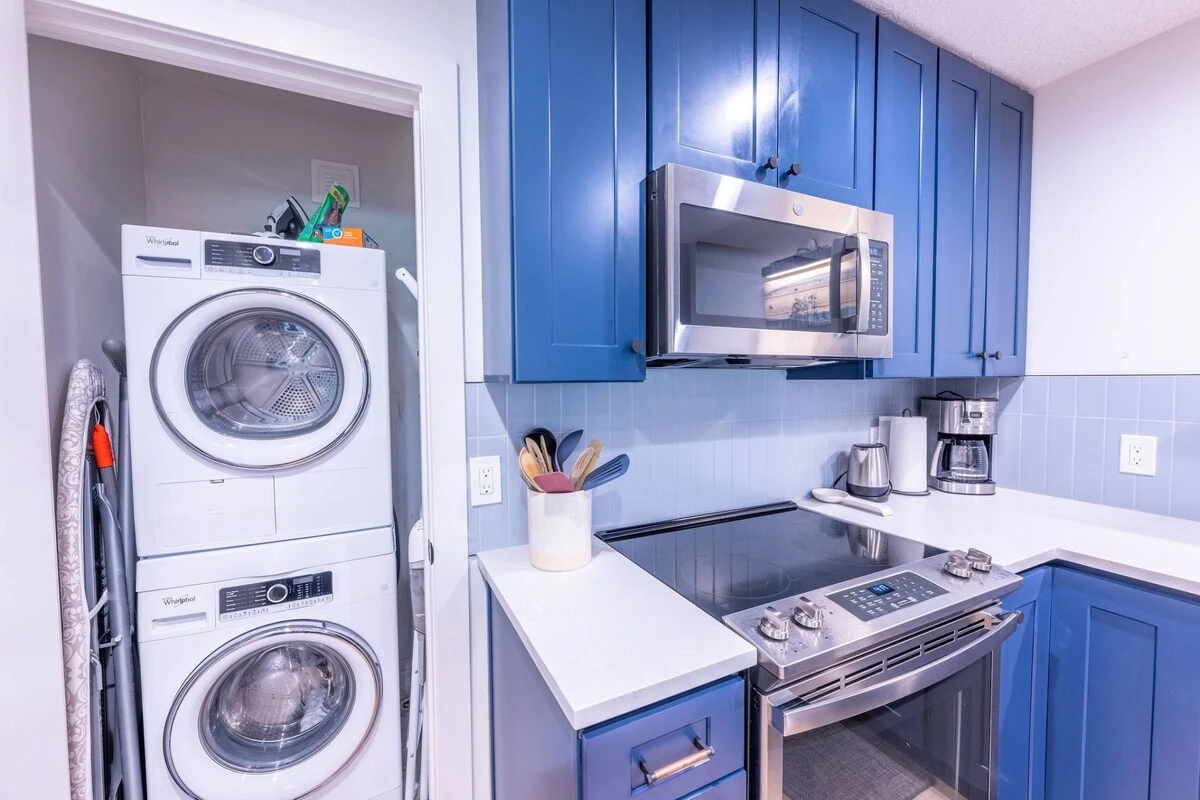This home at The Prospector has an in-unit washer & dryer. For extended Park City stays there are also a coin operated laundry facilities on site. 