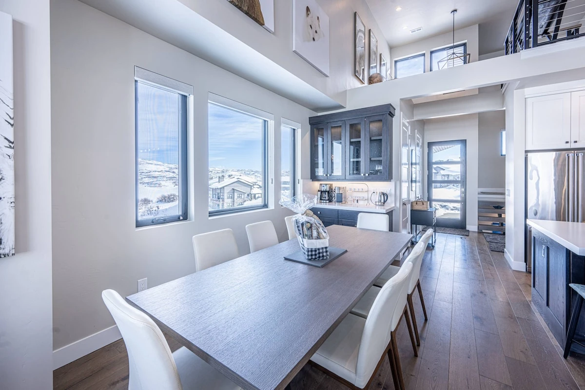 Formal dining area with a beautiful dining table and comfortable seating for up to 8 guests.