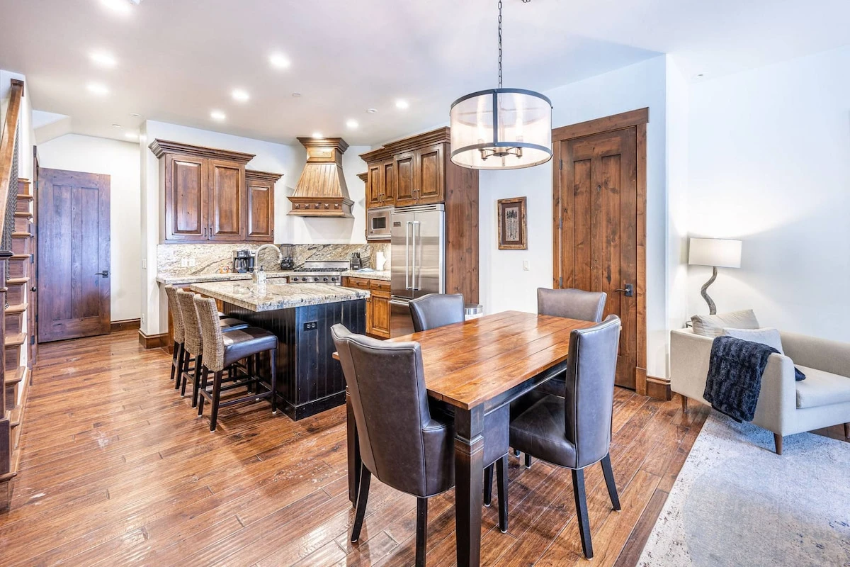 This chef's kitchen features high end appliances and is fully stocked with everything you'll need.