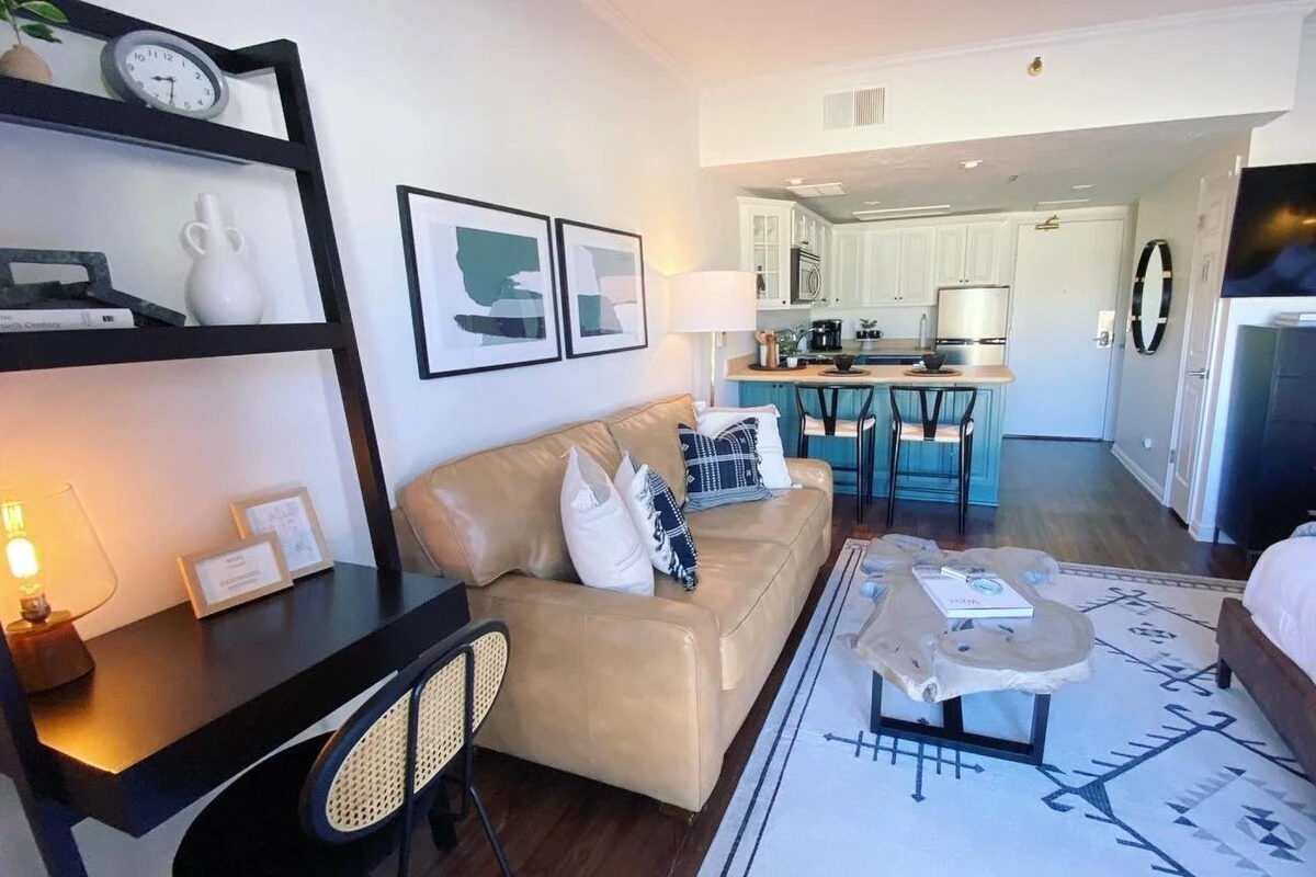 Professionally Cleaned, Daily housekeeping is available