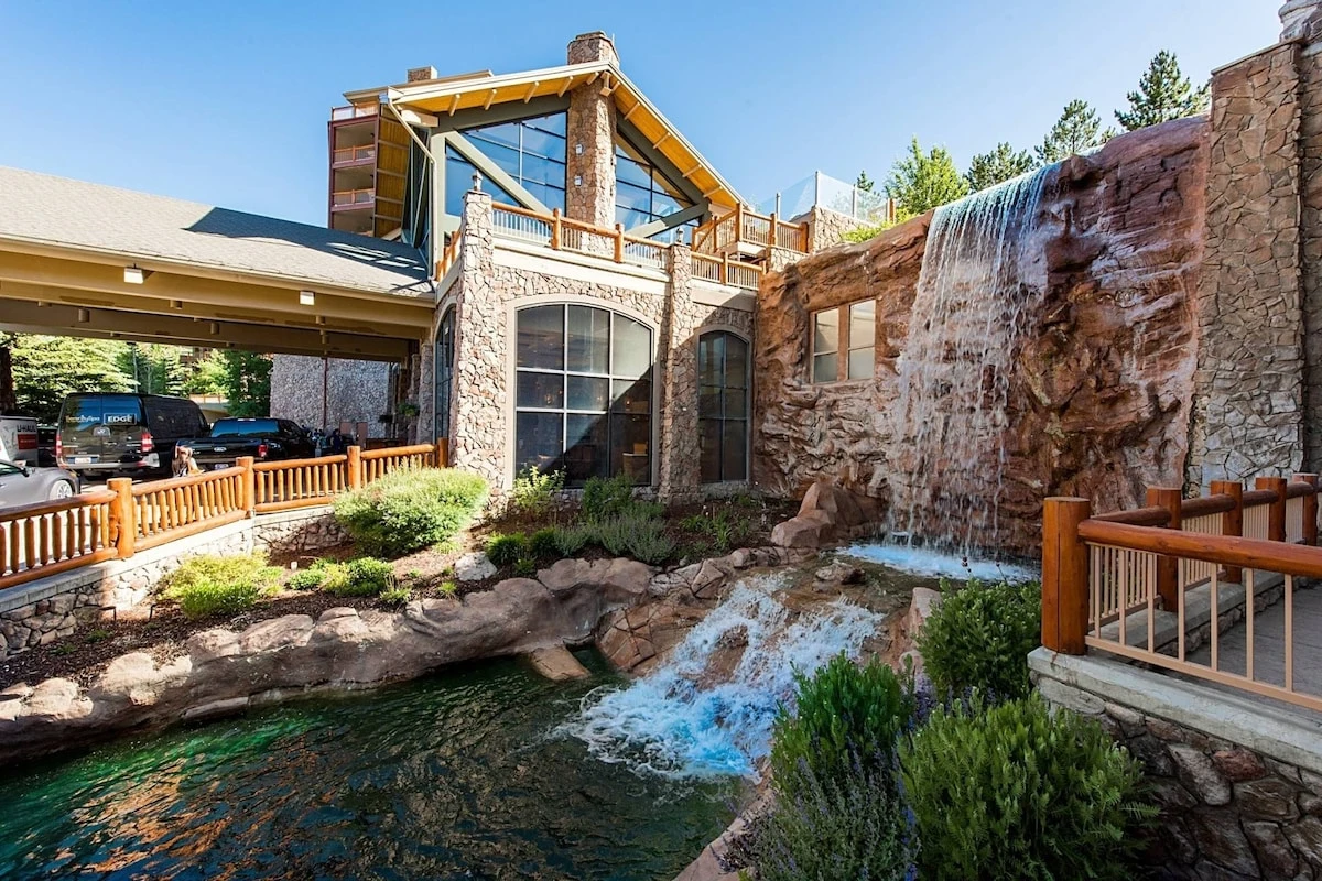 Nature like Water falls greet arriving guests