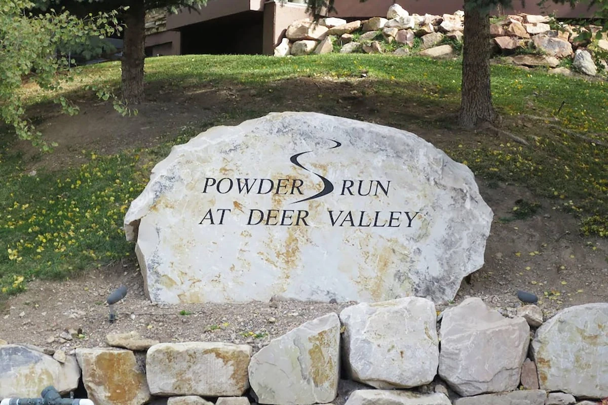 BEST Location – Main Floor Condo, Less than 500 feet to Deer Valley Snow Park Lodge (ski school, lift tickets etc.)
