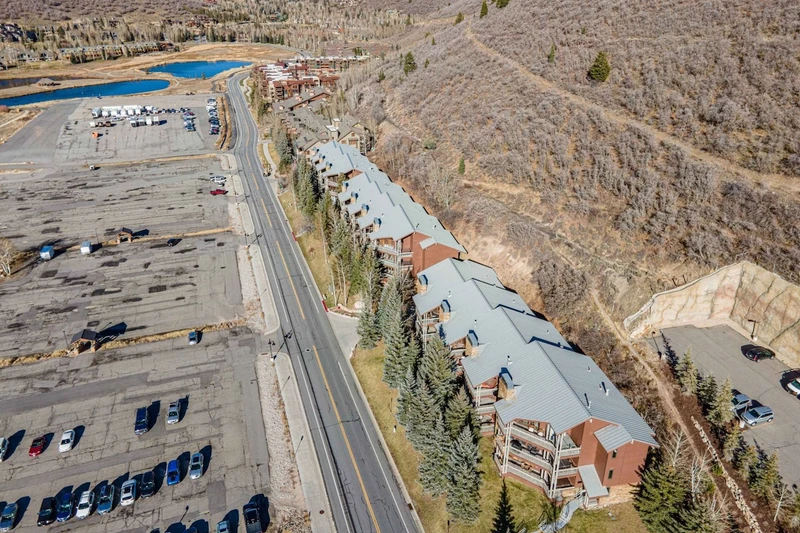 Our home is on the main level of the Powder Run condos and is steps away from the base of Deer Valley Resort – we are the closest unit to Snow Park Lo