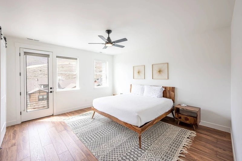 After a day on the slopes the Primary suite is the perfect retreat