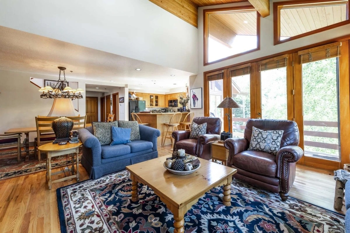 The open floorpan of this home is perfect for trips together as family and friends. It is the ideal space for gathering and enjoying each other's comp