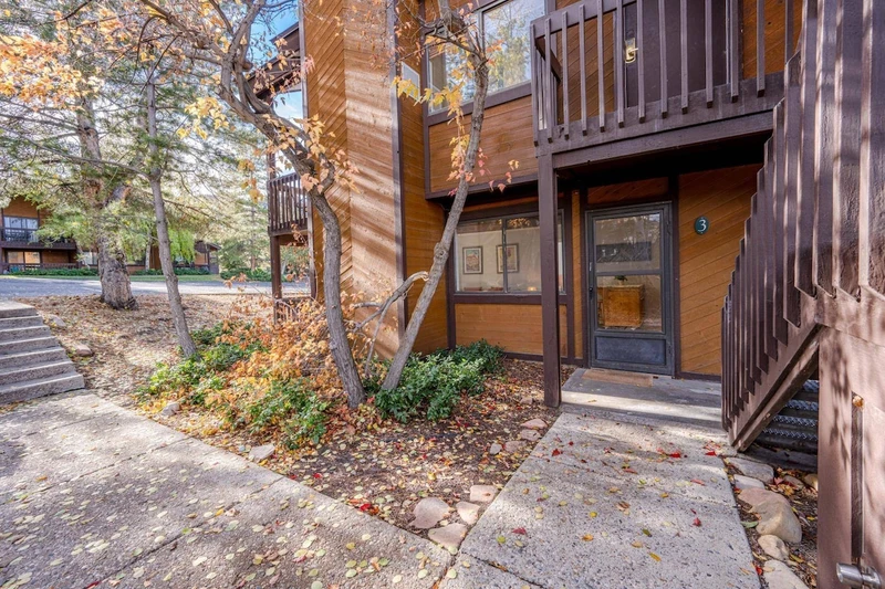 Redpine has a Great location with loads of amenities and casual country atmosphere