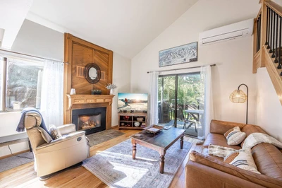 Updated Redpine at Canyons–Open Floor Plan, Fireplace, Hardwood Floors, HDTV w/ Comcast Cable  Park City Airbnb, Park City Vacation Rentals, Park City