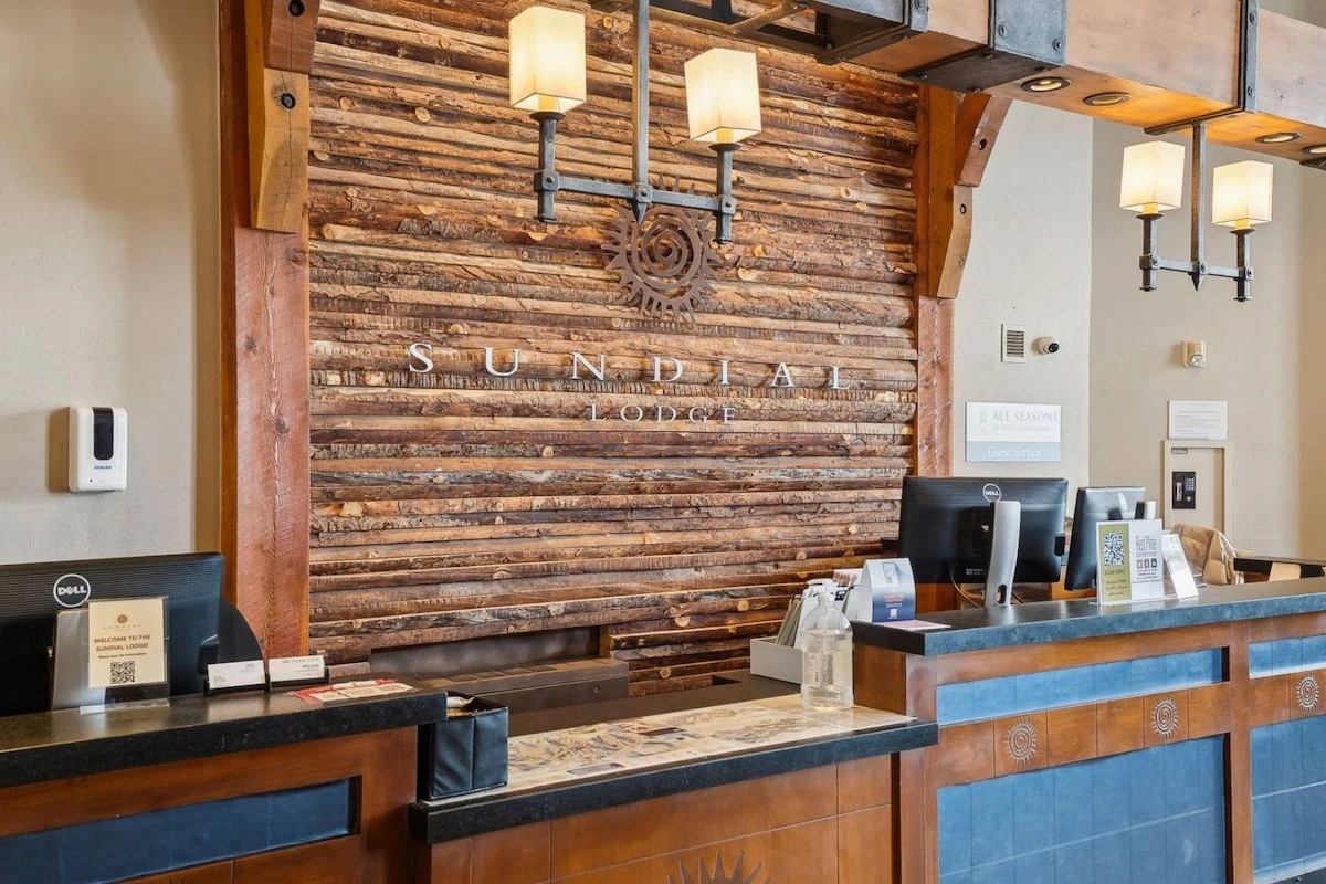 Lobby and check-in area at Sundial Lodge, located in the heart of Canyons Village at Park City Mountain.