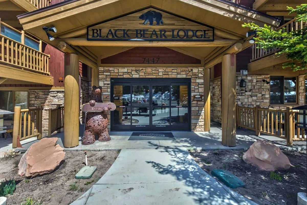 Welcome to Black Bear Lodge in Deer Valley – Luxury Amenities in a Perfect Silver Lake Location!