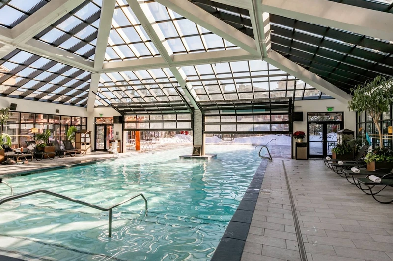 Westgate has Utah's largest indoor / outdoor pool